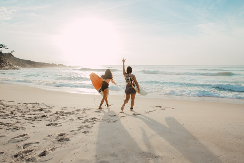 Dicas de esportes para praticar na praia